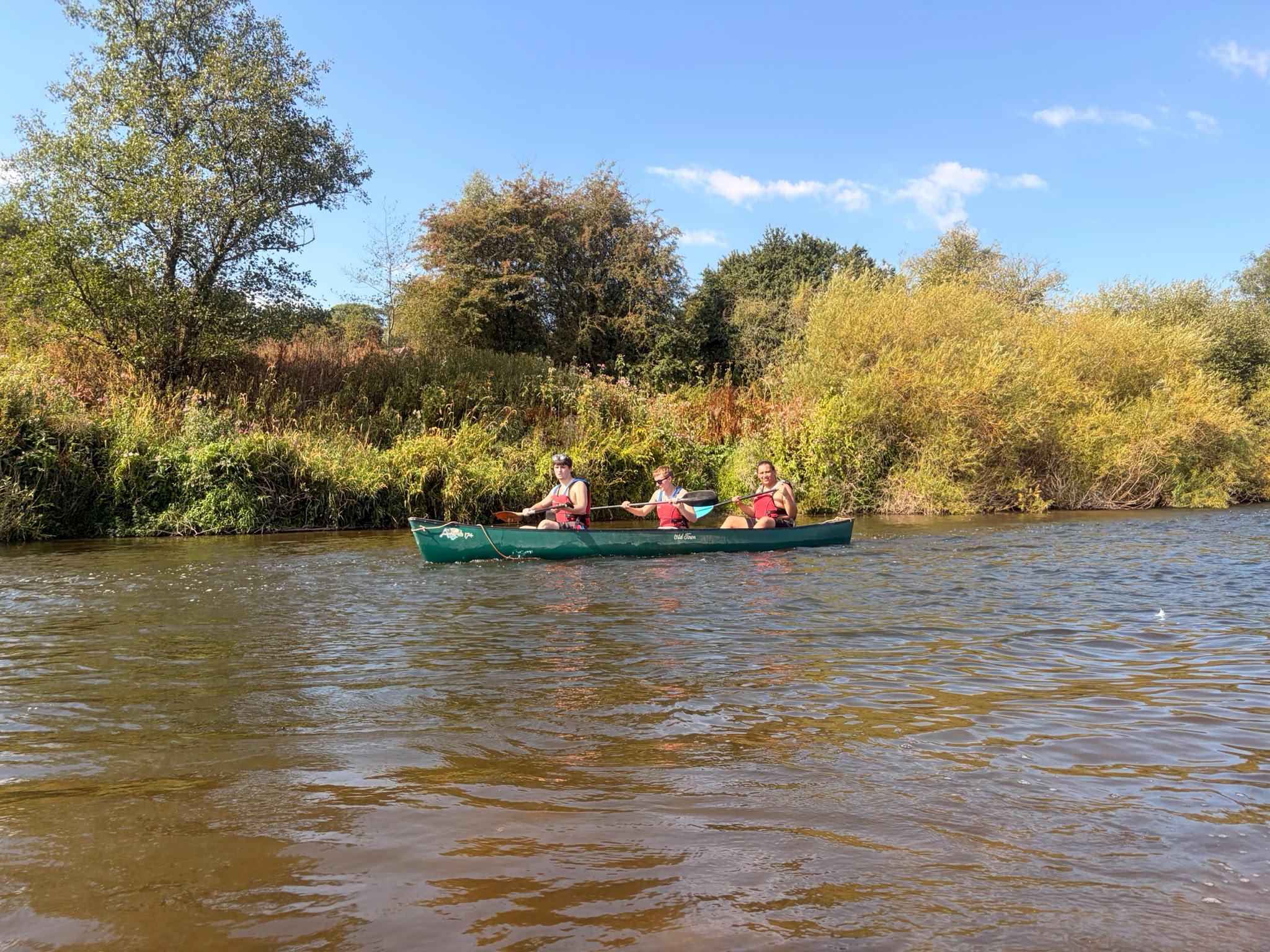 Housing Spotlight – Residents canoe 12 miles!